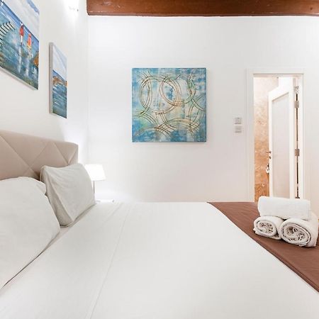 Designer Home With Comfy Sofa In Central Valletta By 360 Estates Valeta Exterior foto