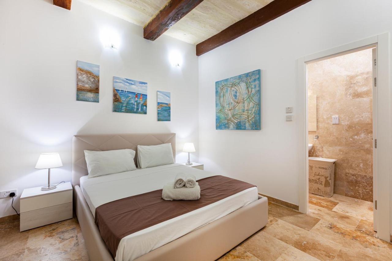 Designer Home With Comfy Sofa In Central Valletta By 360 Estates Valeta Exterior foto
