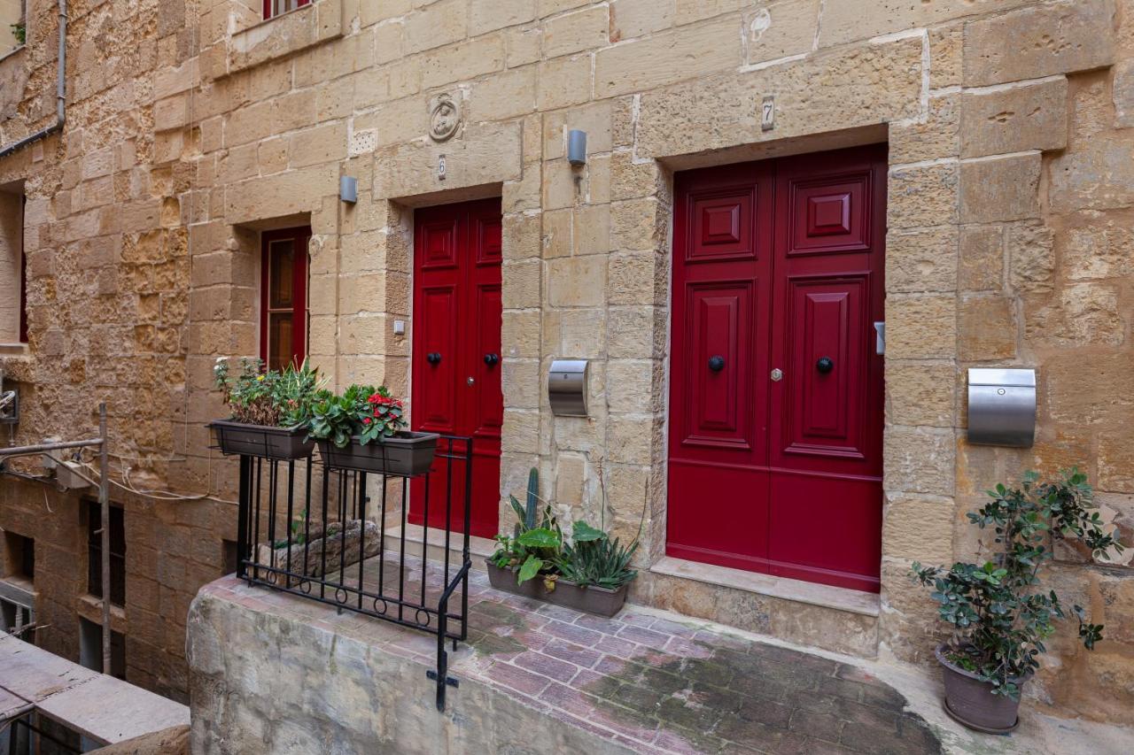 Designer Home With Comfy Sofa In Central Valletta By 360 Estates Valeta Exterior foto