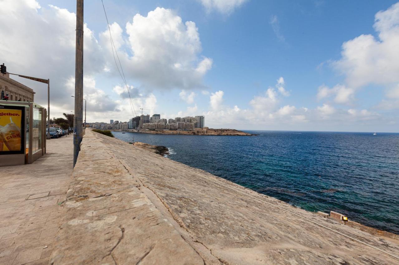 Designer Home With Comfy Sofa In Central Valletta By 360 Estates Valeta Exterior foto
