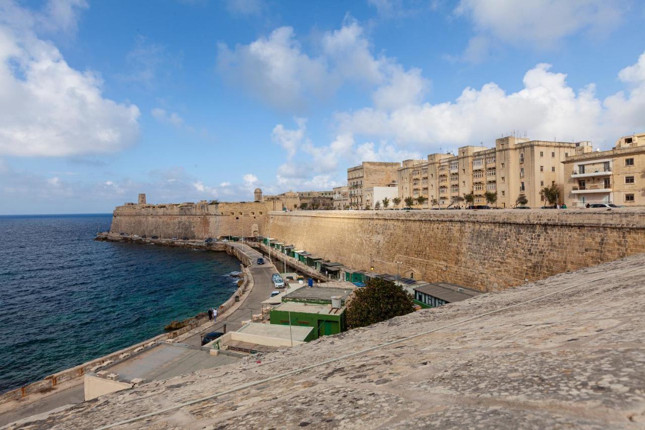 Designer Home With Comfy Sofa In Central Valletta By 360 Estates Valeta Exterior foto
